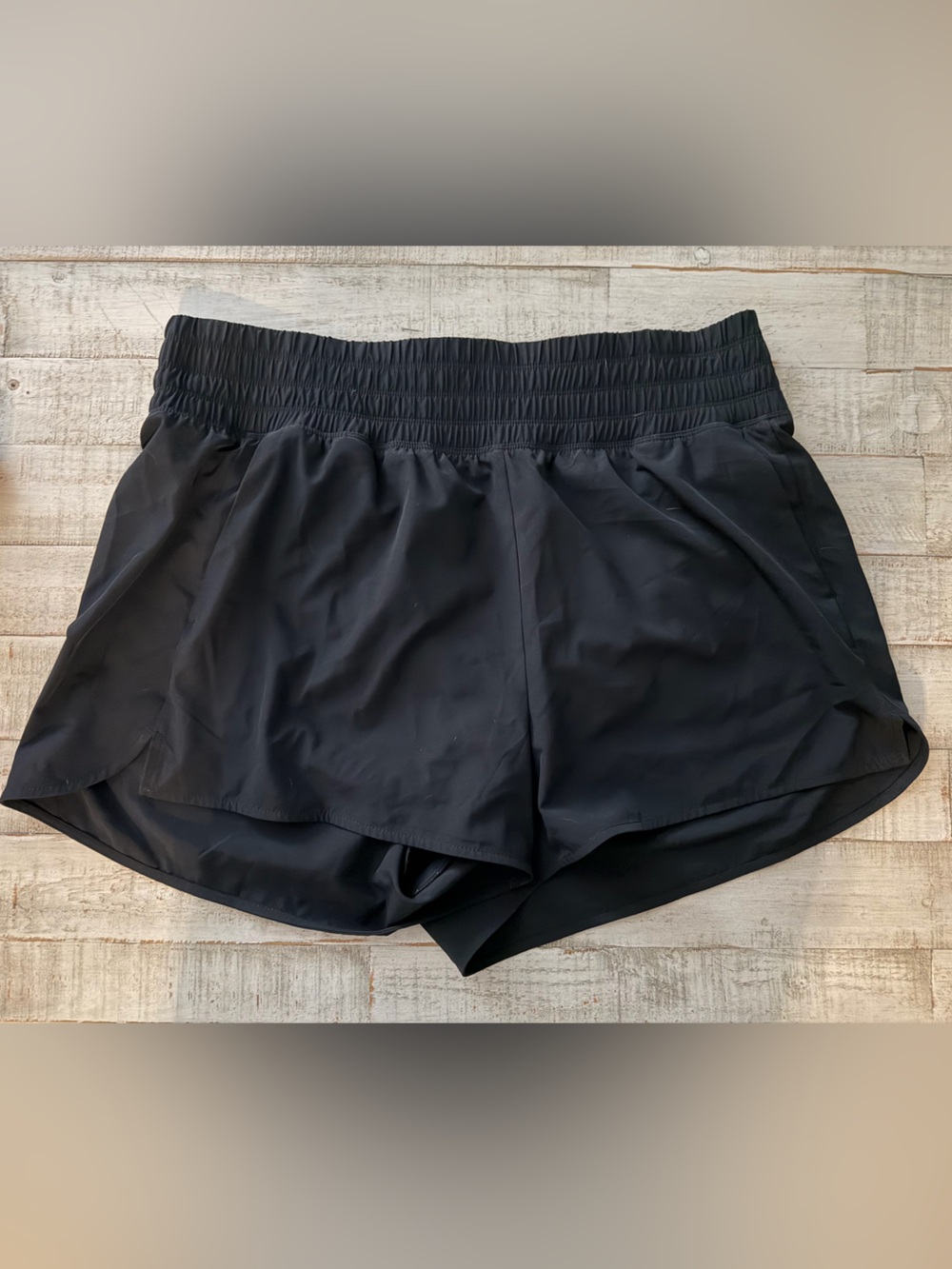 Old Navy Crinkle High Waisted Running Shorts